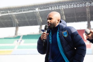 开云体育官网-南通支云在主场举办新援见面会，卡卢卢、安屹斐、张竟哲亮相